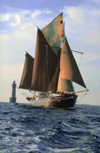 Fleur de Lampaul, Dundee