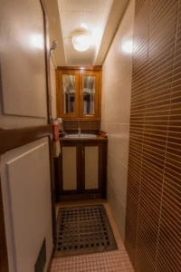 Intérieur 7